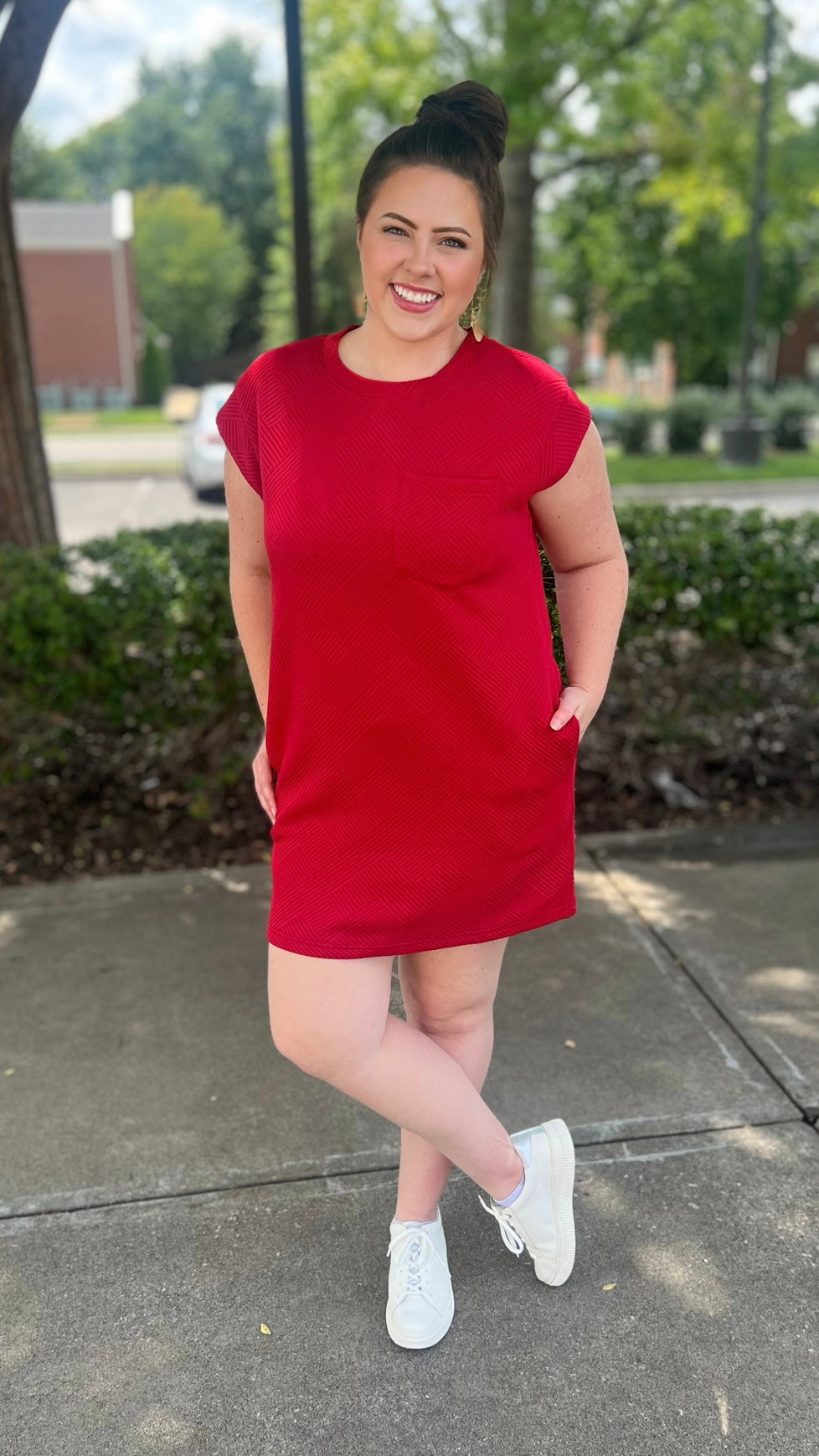 Quilted Queen T Shirt Dress - Scarlet