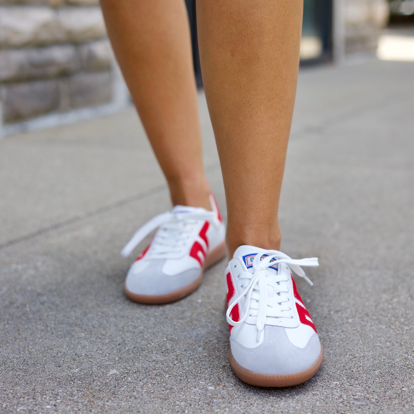 Back 70 Sneaker - Red