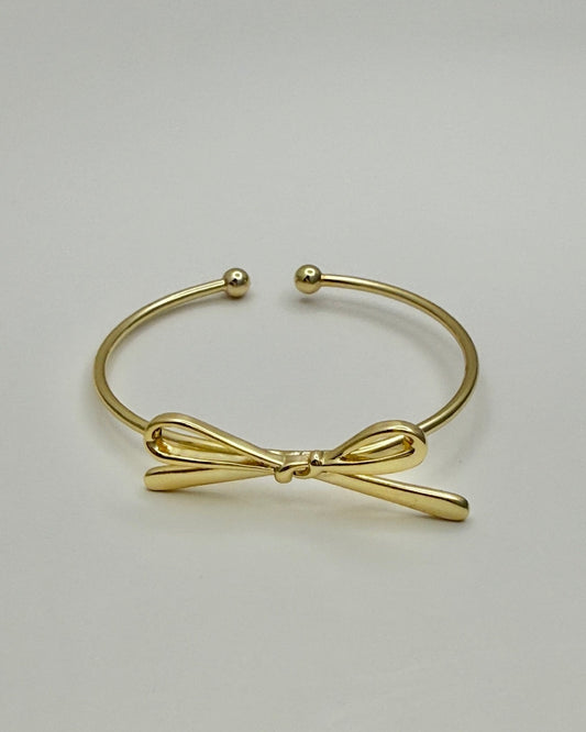 Gold Plate Bow Cuff