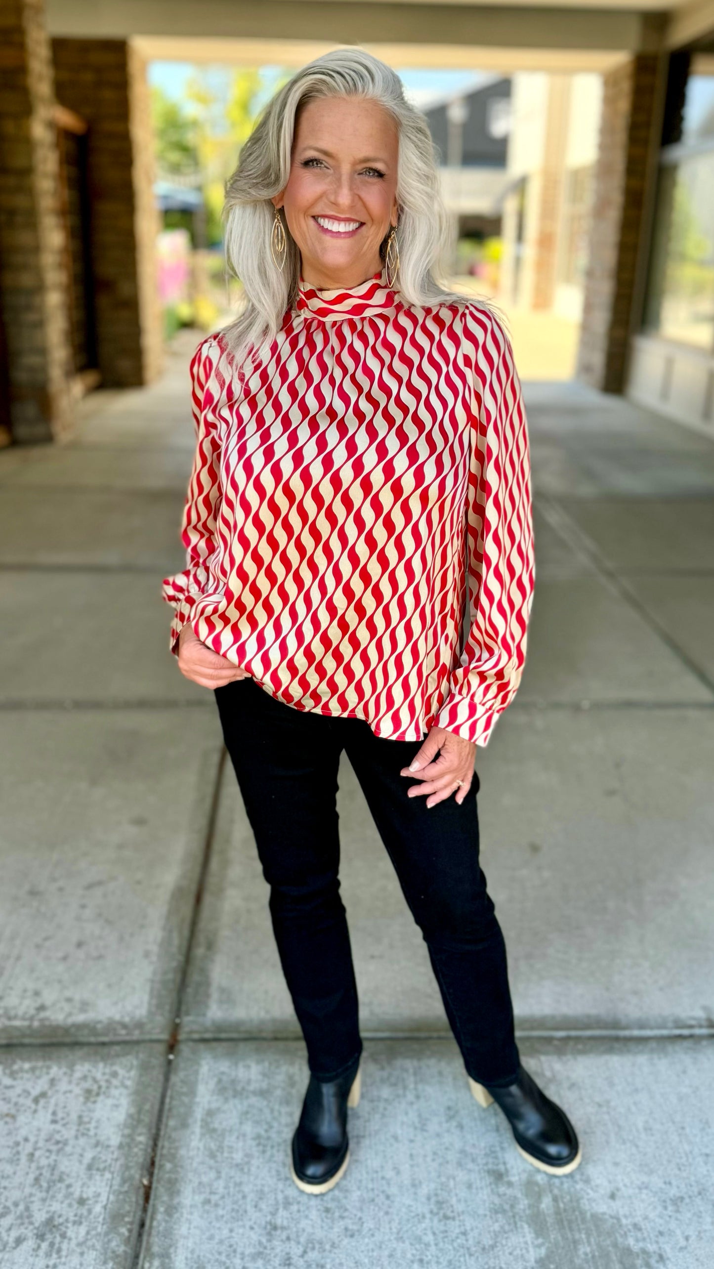 Wonderfully Wavy Tie Back Blouse - Red