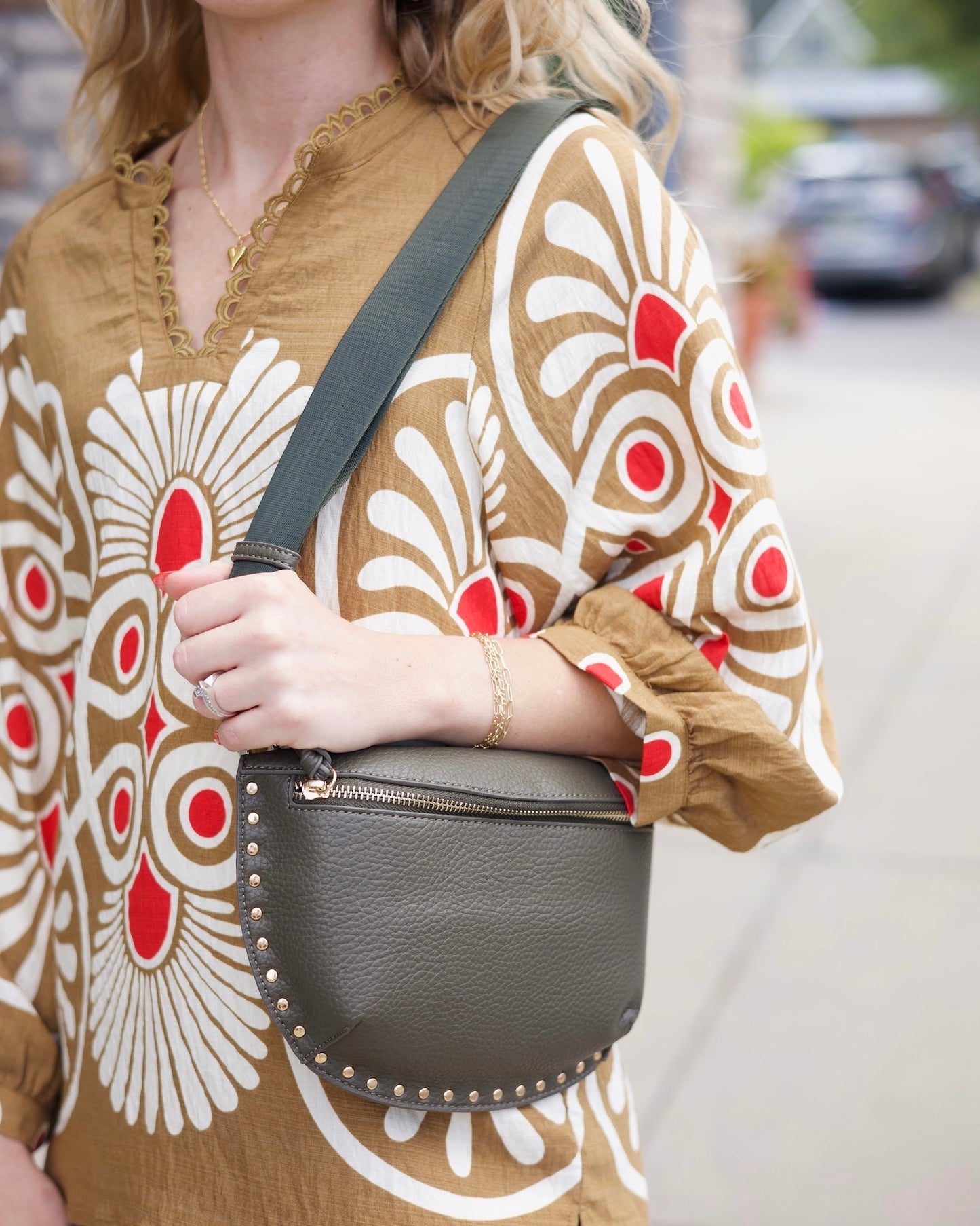 Fanny Pack With Studs - Olive