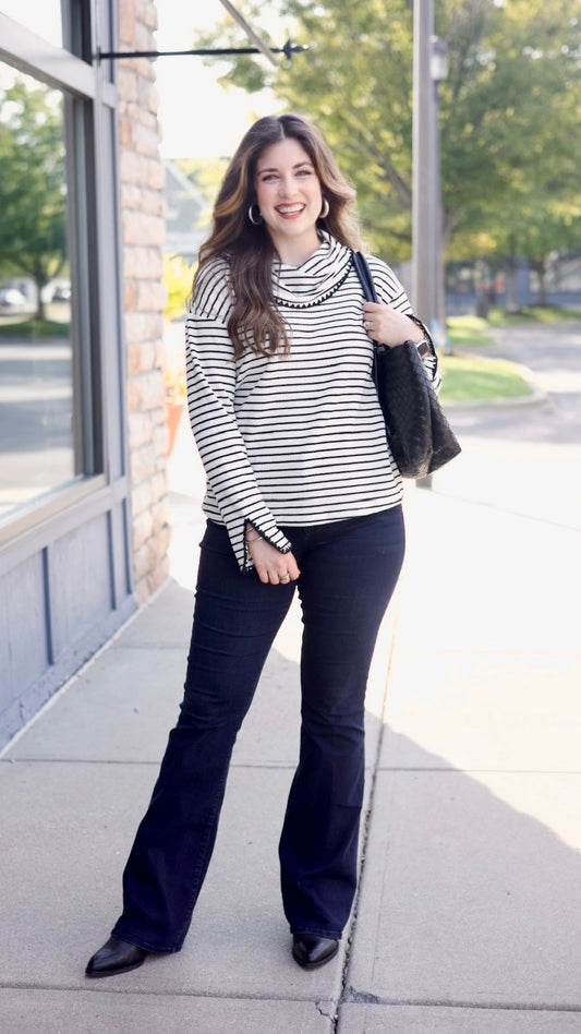 Taylor Pullover - Ivory