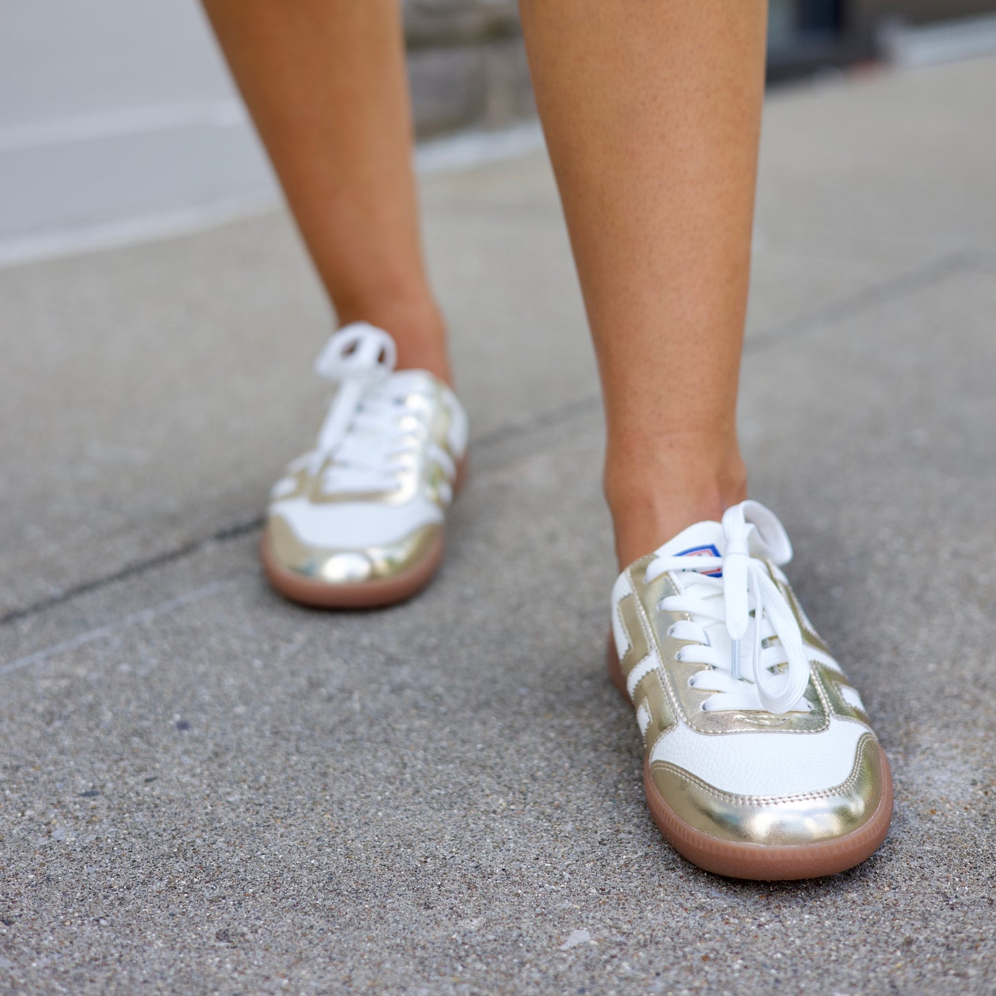 Back 70 Easter Slide - Metallic Gold