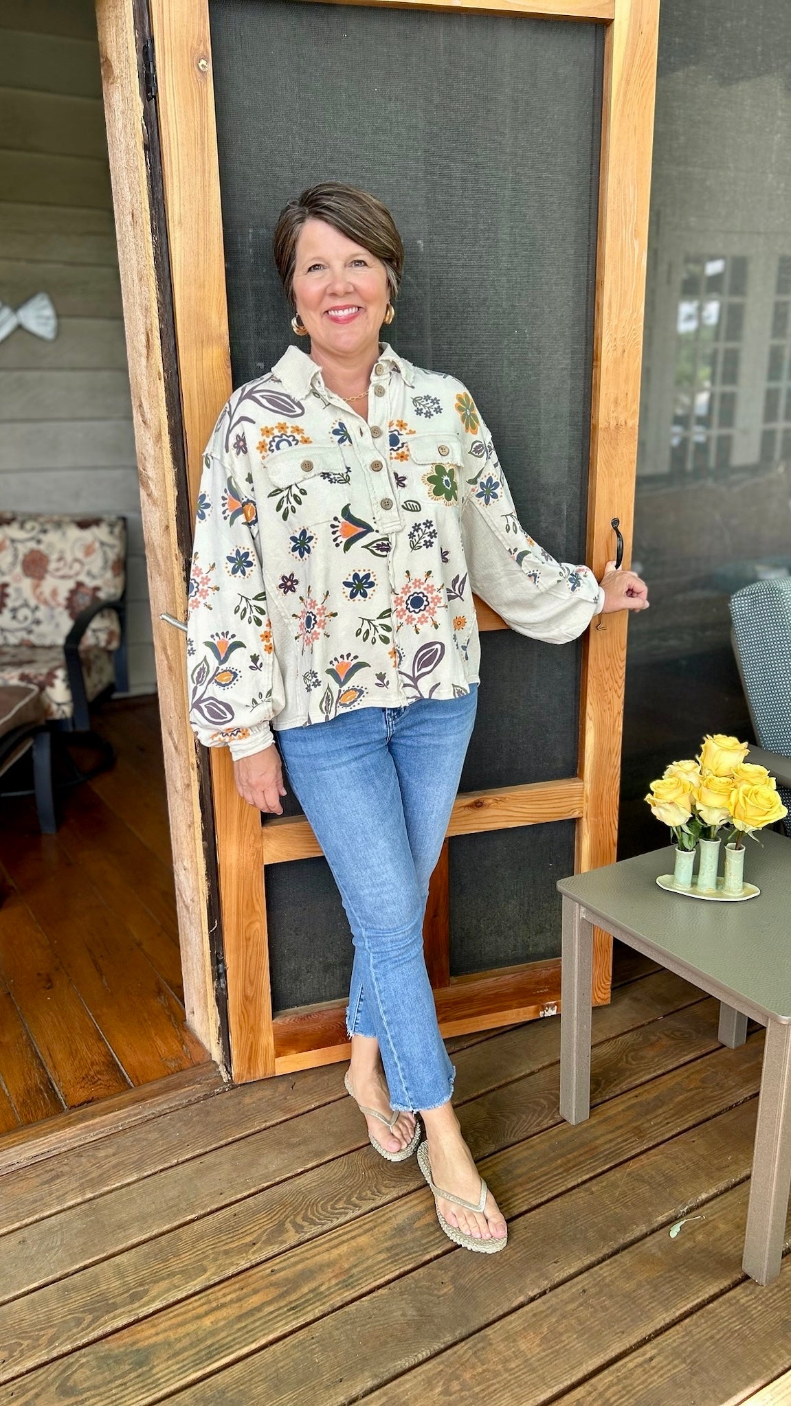 ECRU FLORAL PULLOVER