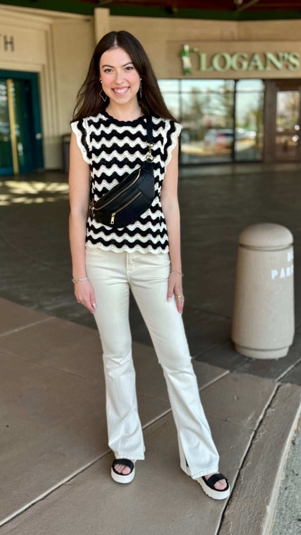 Zig Zag Sweater - Black and Cream