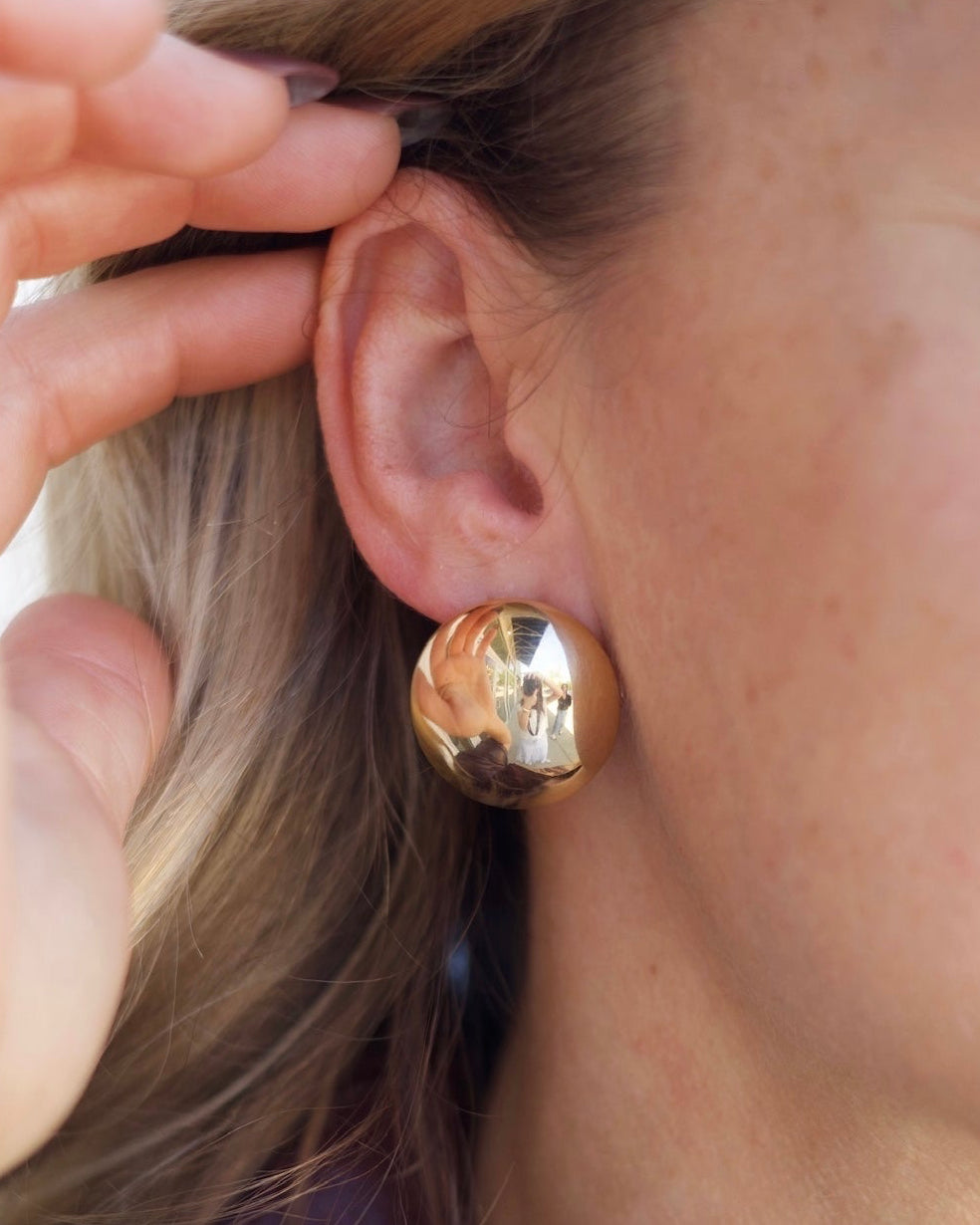 Dome Stud Earrings - Gold