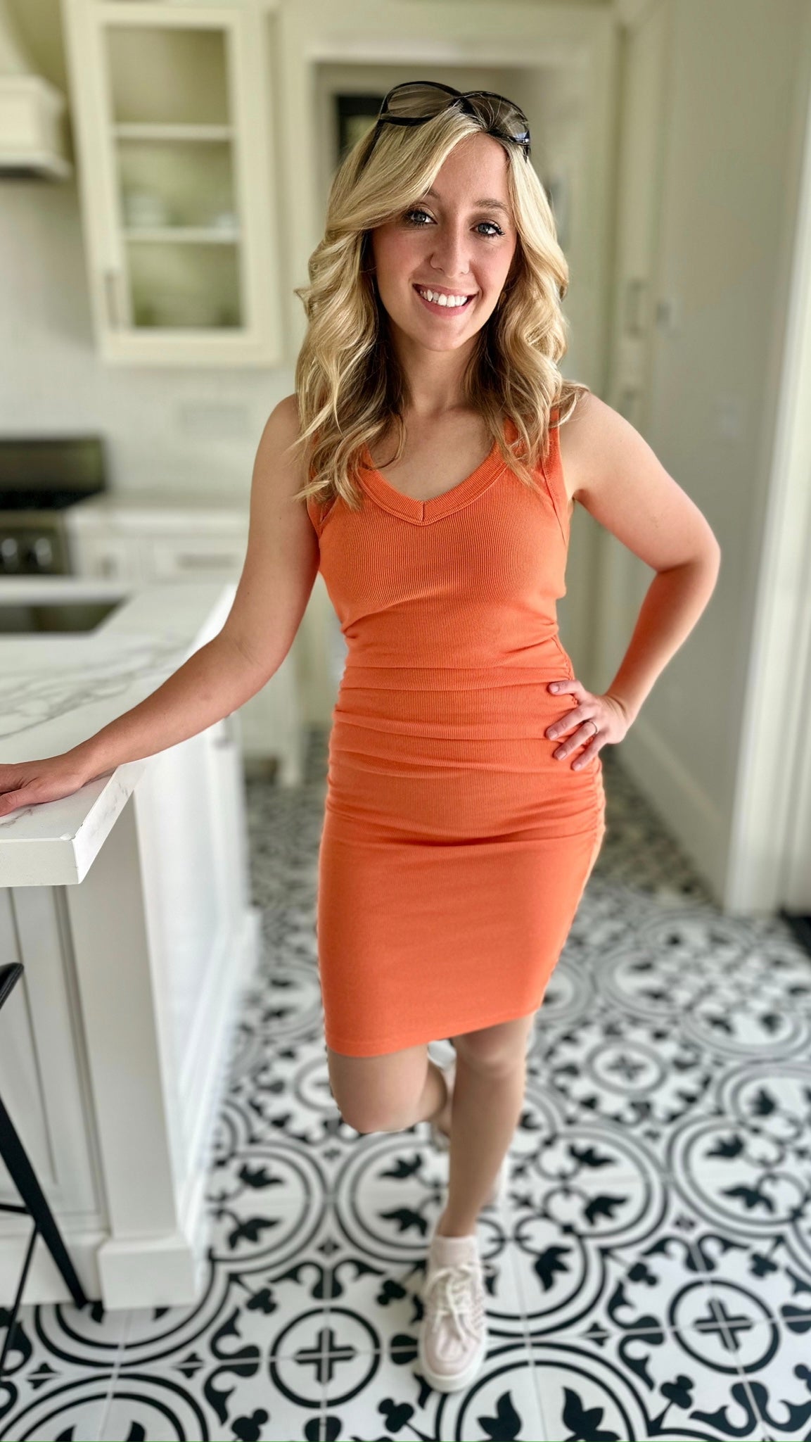 Michael Stars Esme Ruched Dress - Orange – Tunie’s Boutique