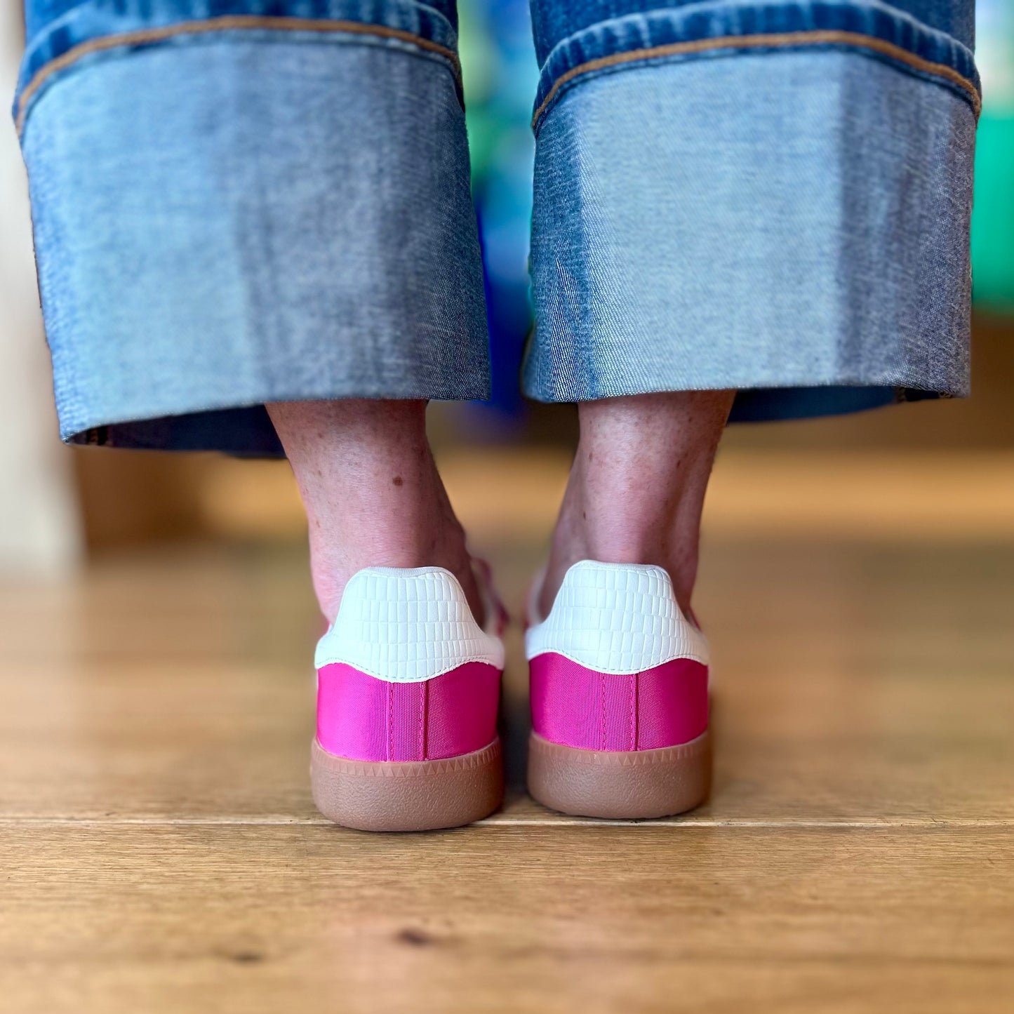 Back 70 Ghost - Cherry