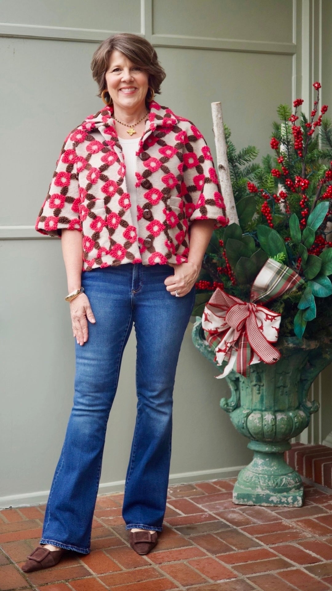 Ivy Jane Pop Flower Capelet