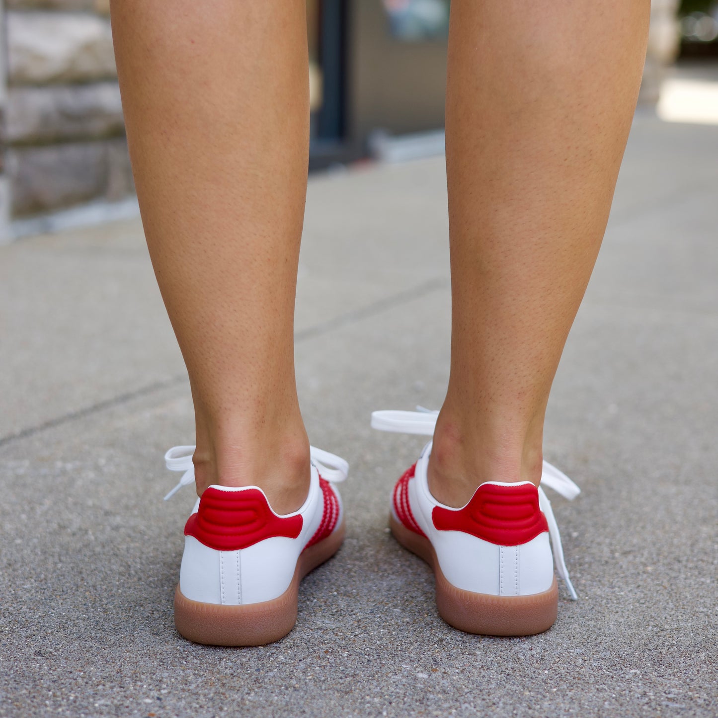 Back 70 Sneaker - Red