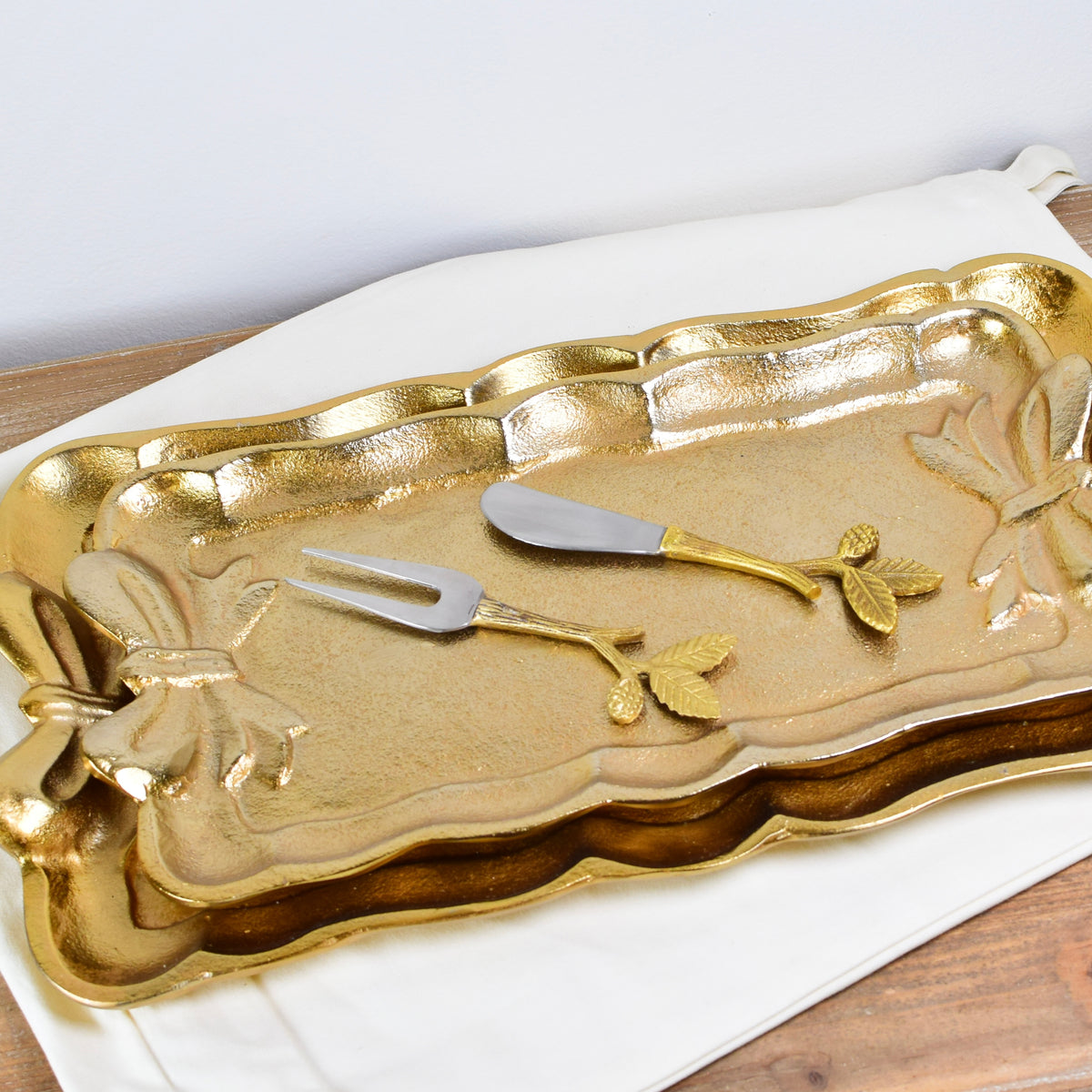 Gold Tray With Bow - Large