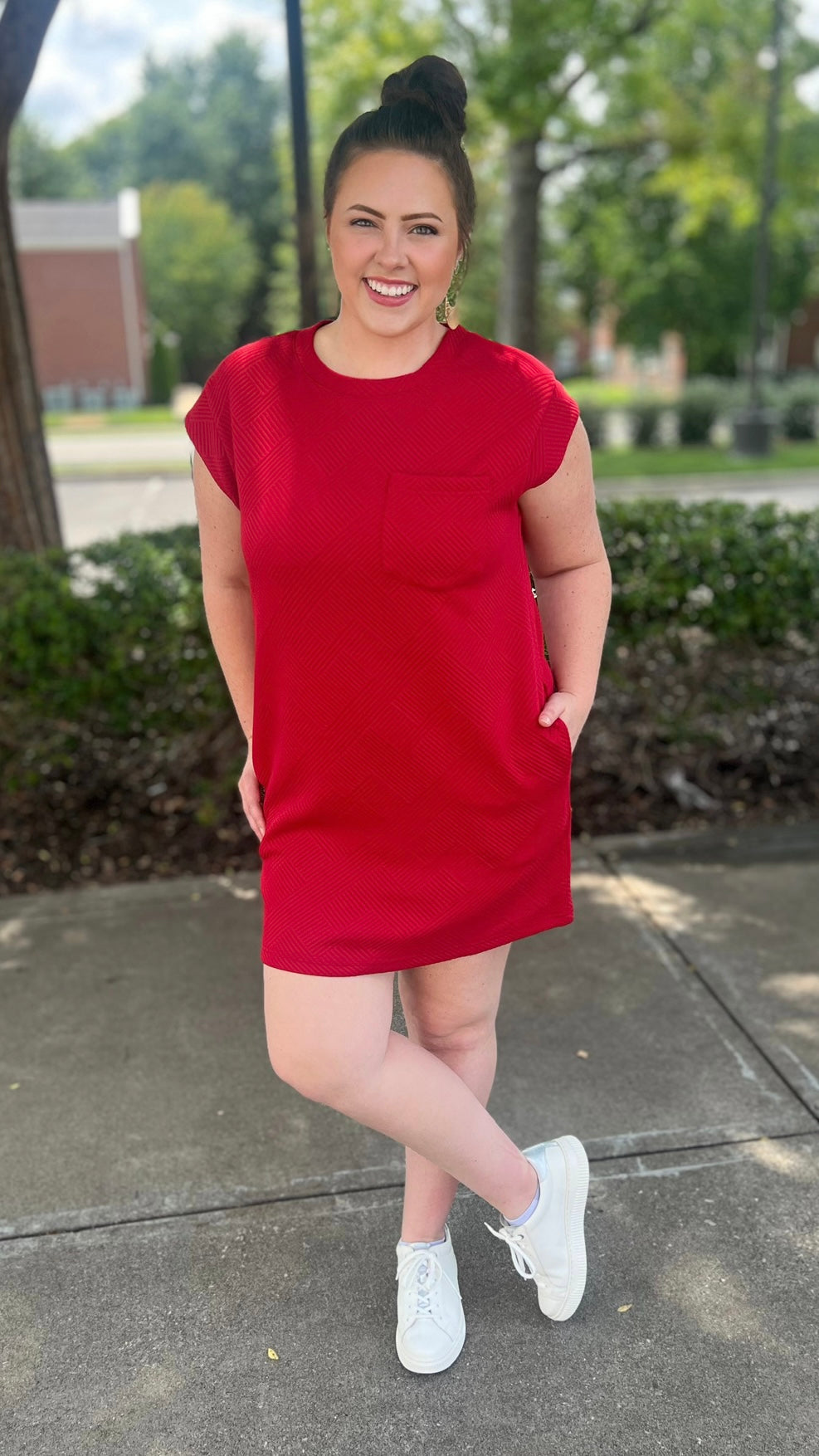 Quilted Queen T Shirt Dress - Scarlet