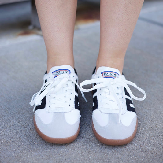 Back 70 Cloud - White/Black