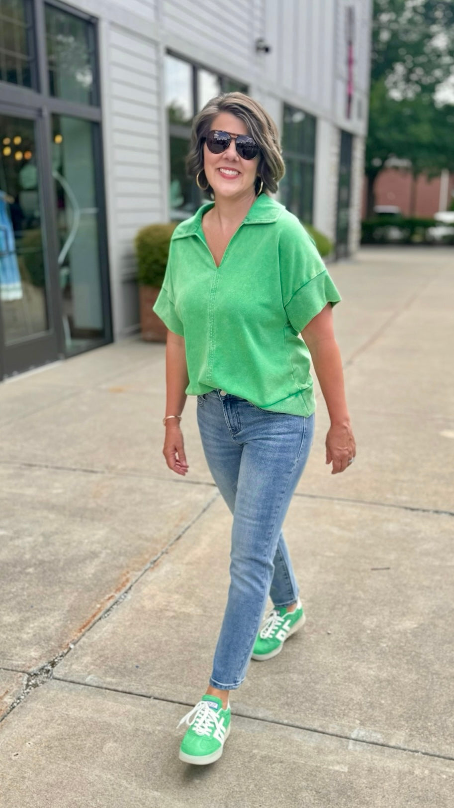 Washed V Neck Pullover - Green