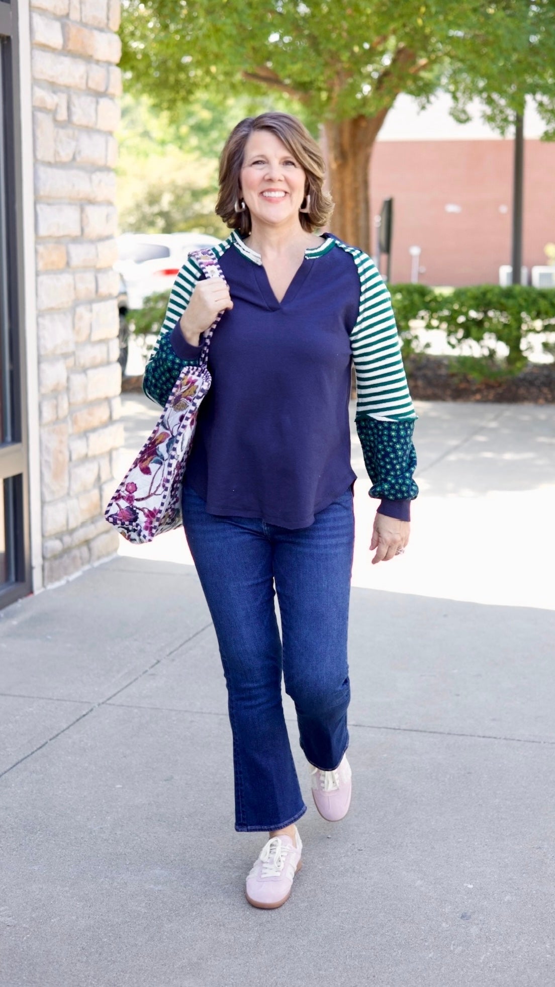 Hunter Pullover Stripe Detail