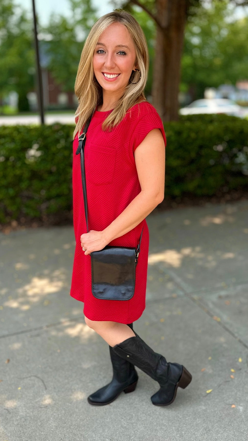 Quilted Queen T Shirt Dress - Scarlet