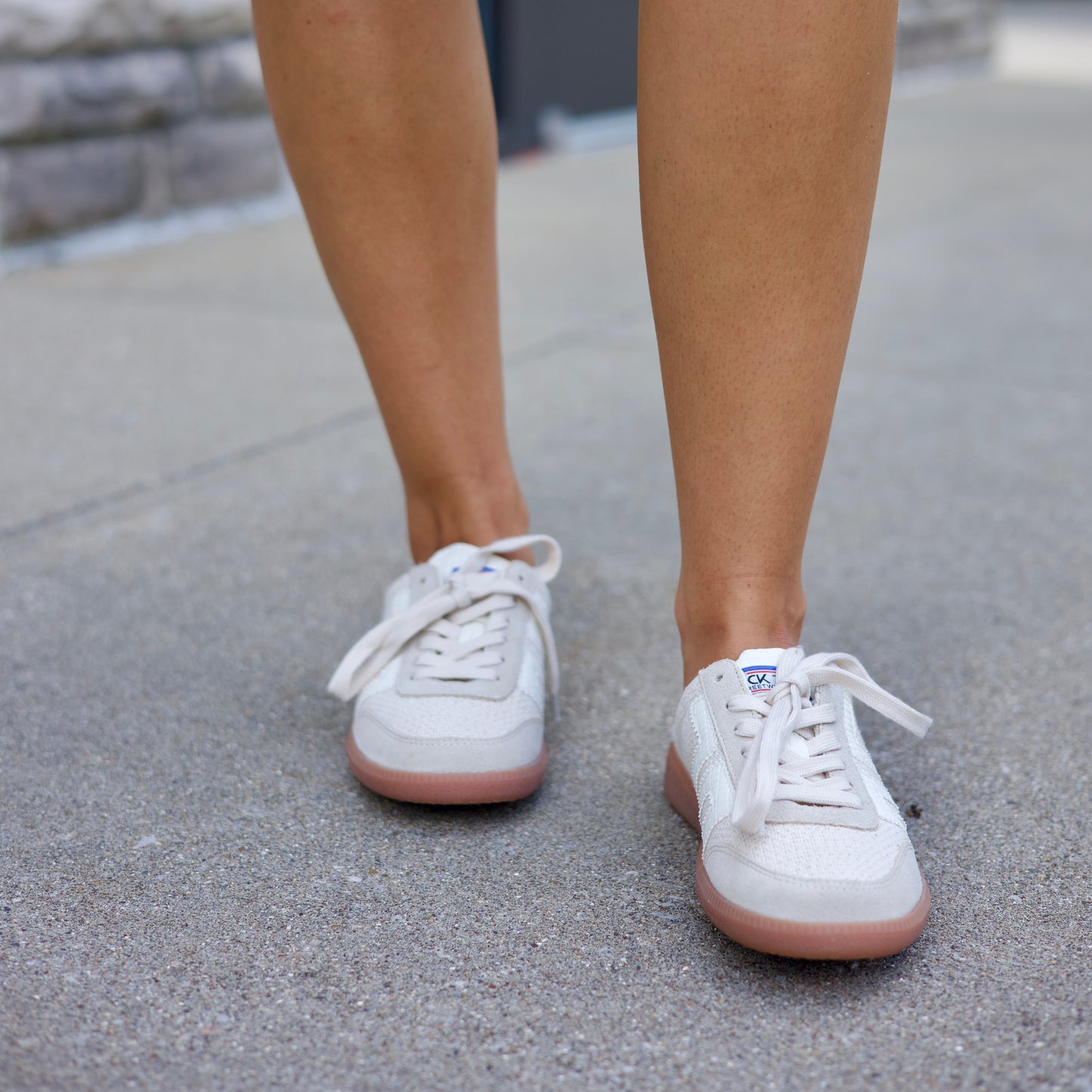 Back 70 Easter - Sacco Milk