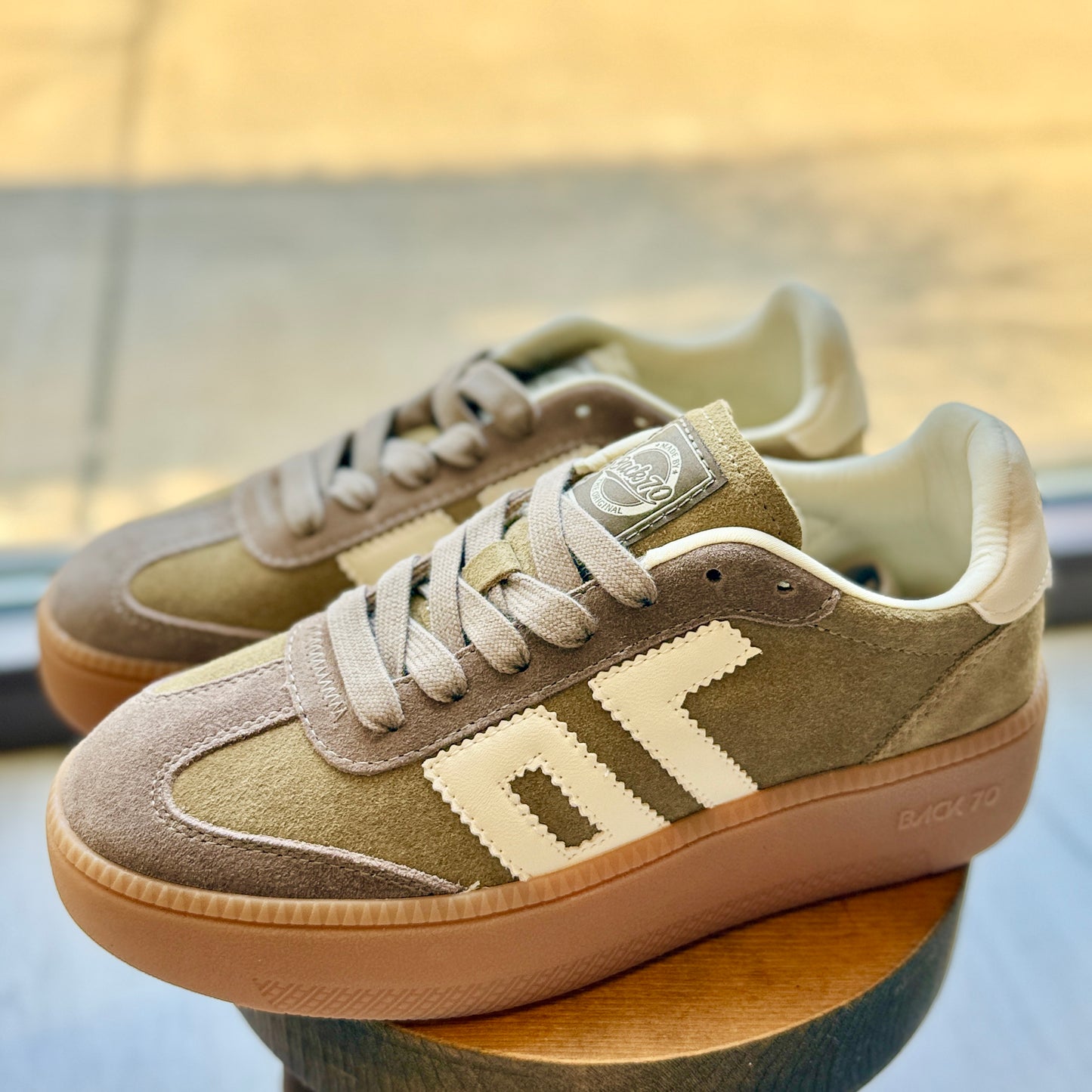Back 70 XXL - Beige Butter