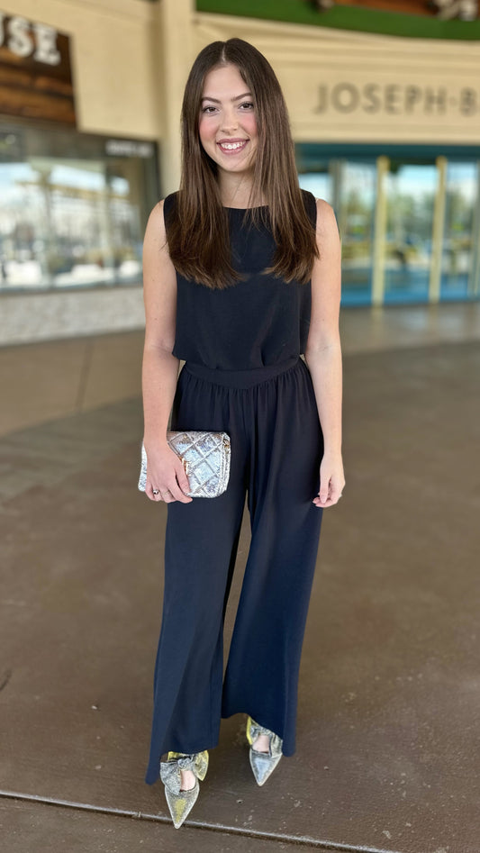 Black Matte Crepe Bubble Crop Top