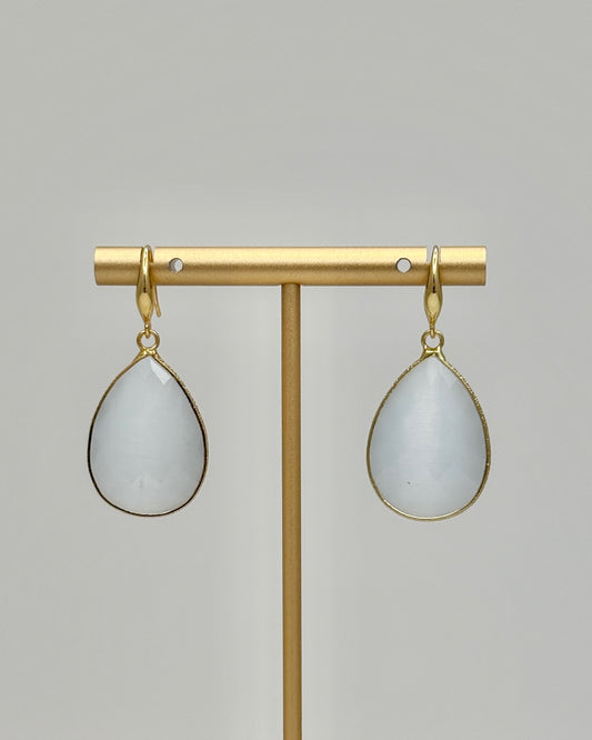White/Gold Teardrop Earrings