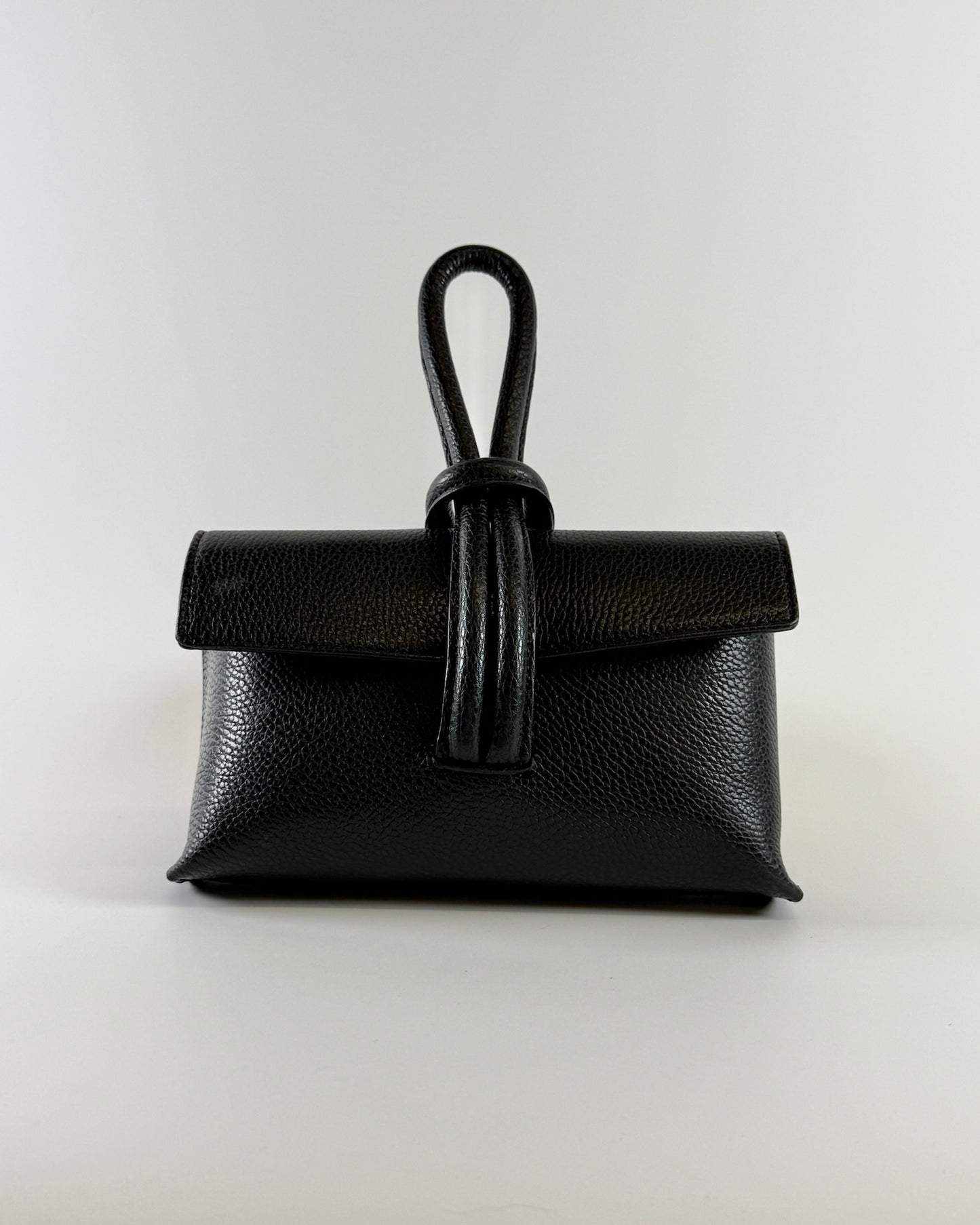 Loop Wristlet Leather Bag - Black