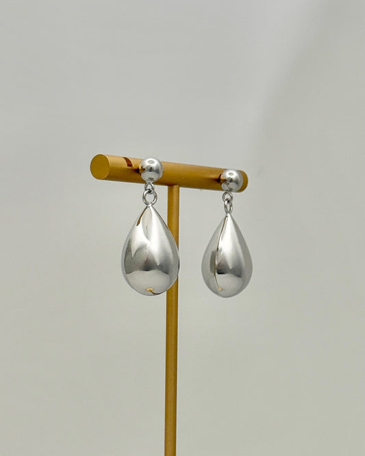 Light Silver Puff Tear Drop Earrings