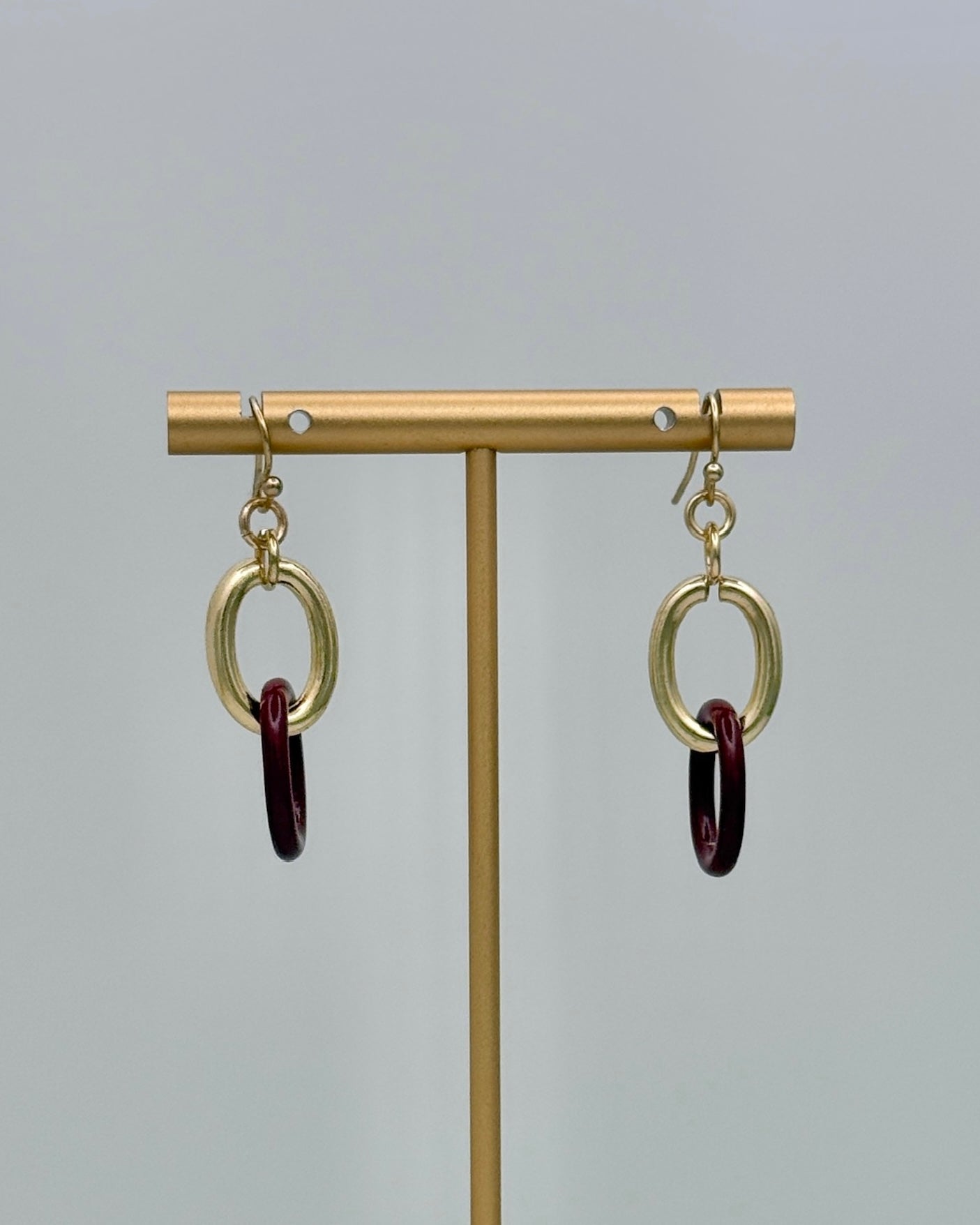 Link Earring - Burgundy