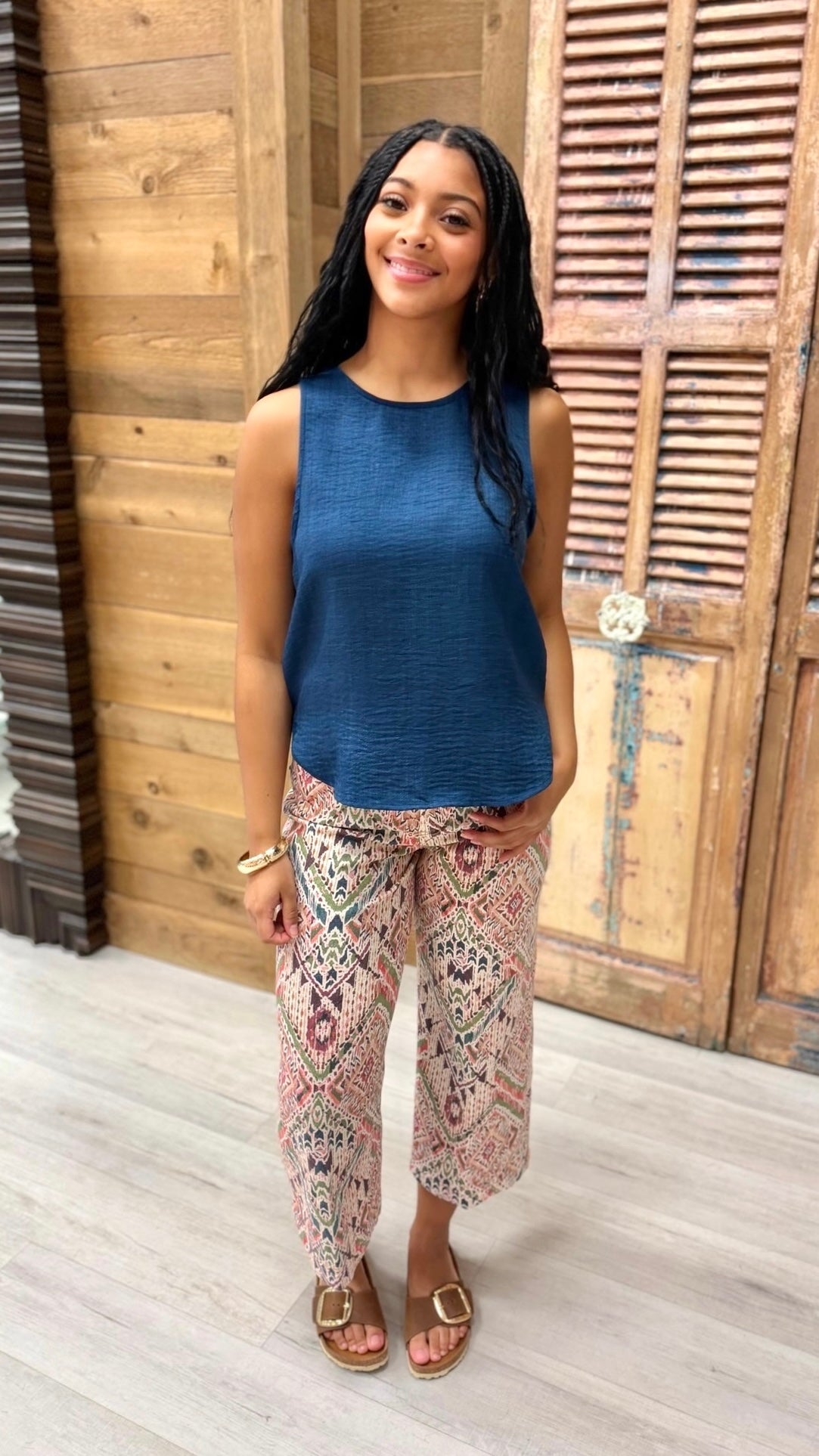 Joyce Sleeveless Top - Navy
