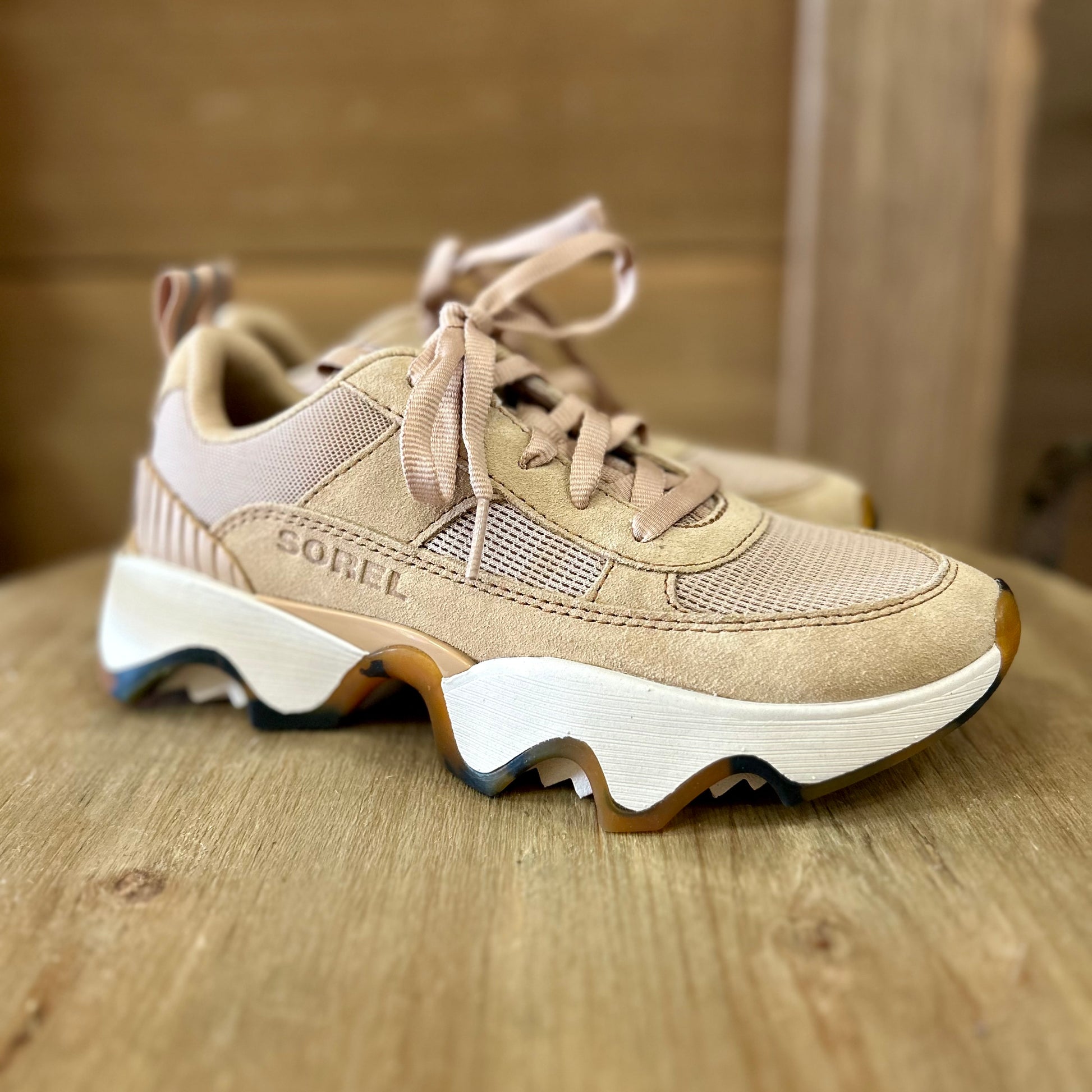 Sorel Kinetic ll Wonder Lace Canoe, Chalk – Tunie's Boutique