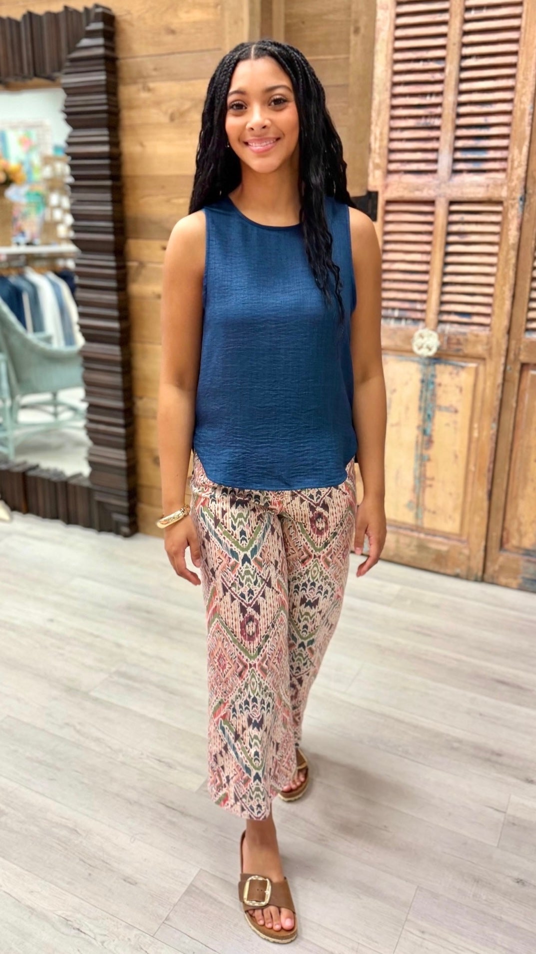 Joyce Sleeveless Top - Navy