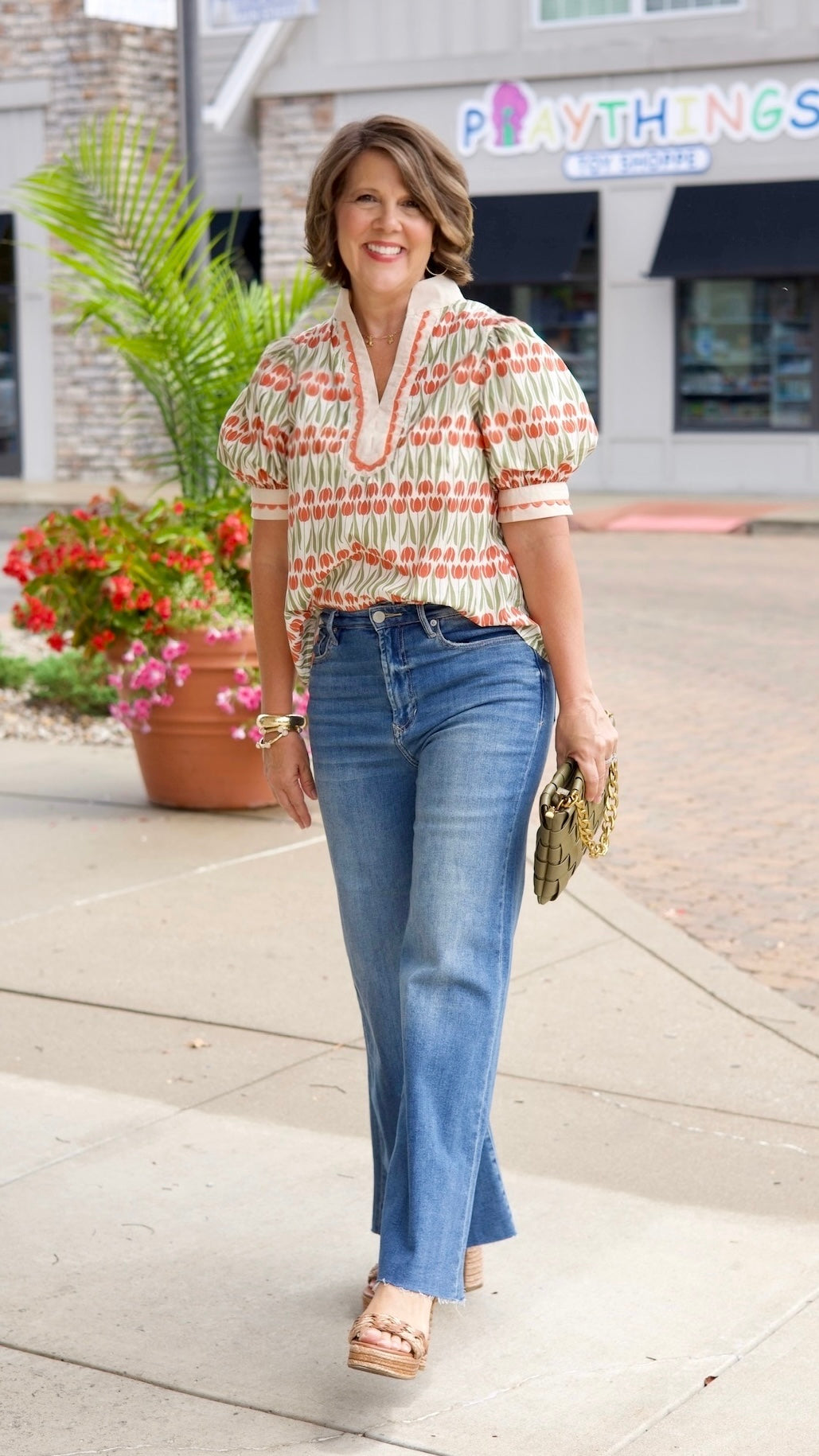 Sara Tulip V Neck Top - Ecru