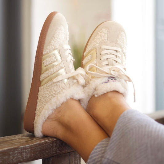 Back 70 Easter Fluff Slide - Butter Gold