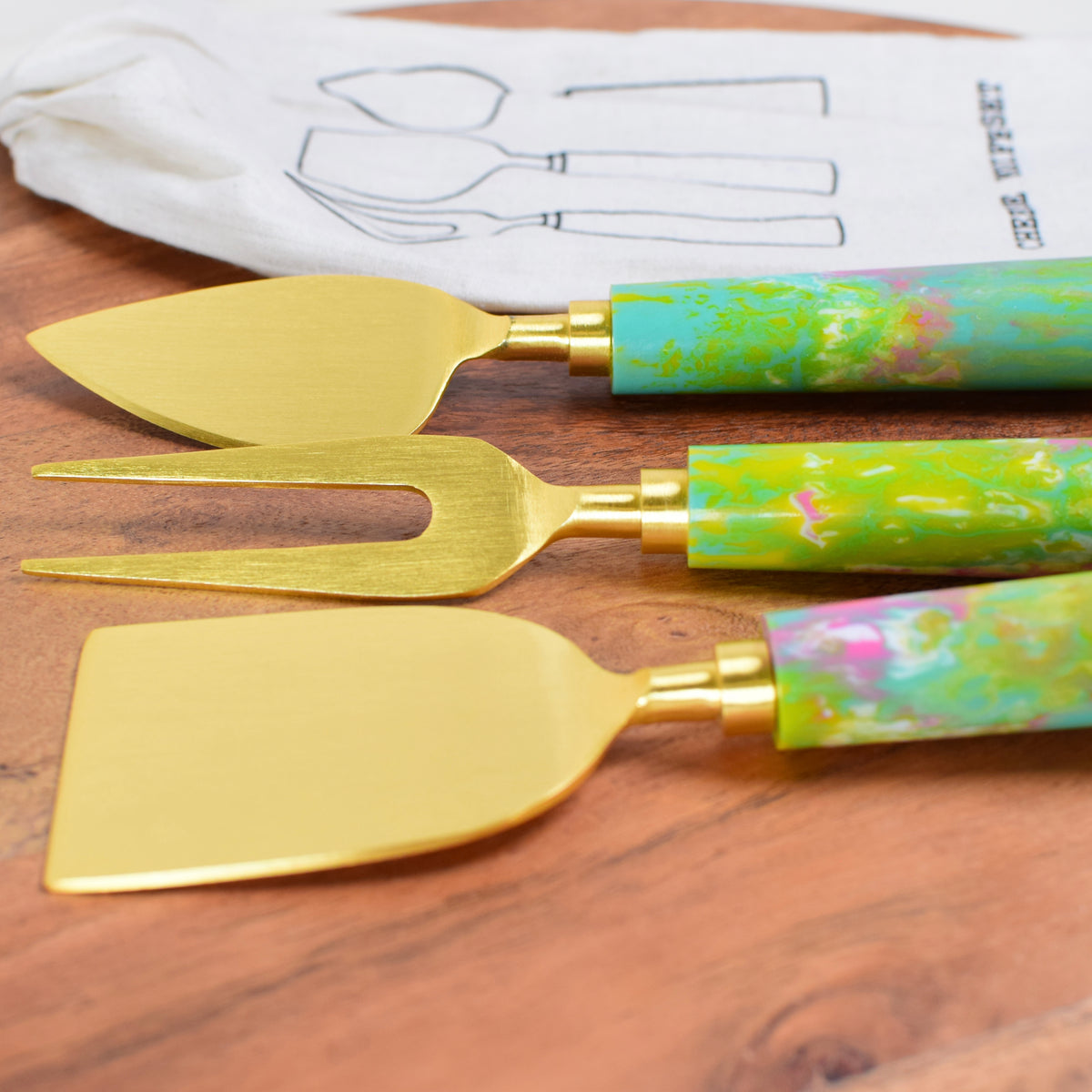 Cheese Knives With Resin Handles