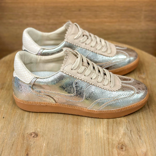 Dolce Vita Notice Sneaker - Silver Distressed Leather