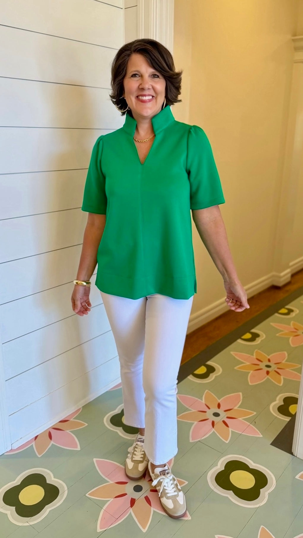 Carlyn Short Sleeve Top - Kelly Green