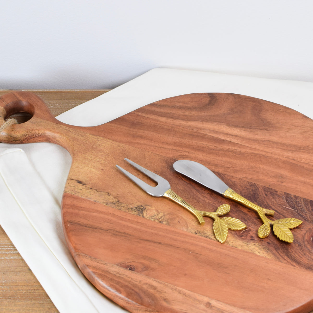 Round Wood Chopping Board-Large