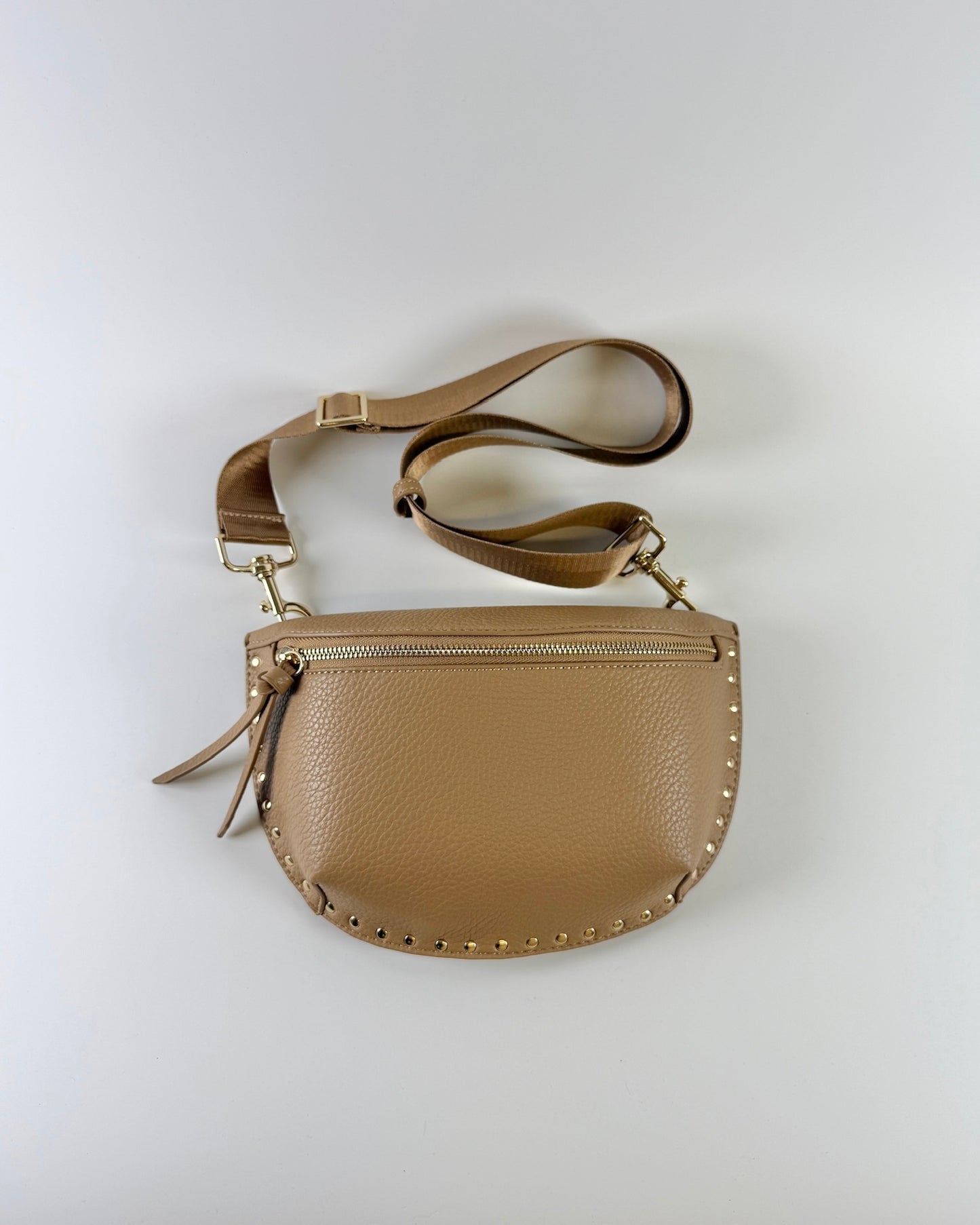 Fanny Pac With Studs - Camel