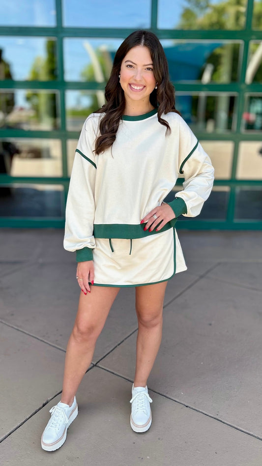 Sporty Chic Sweatshirt - Ivory