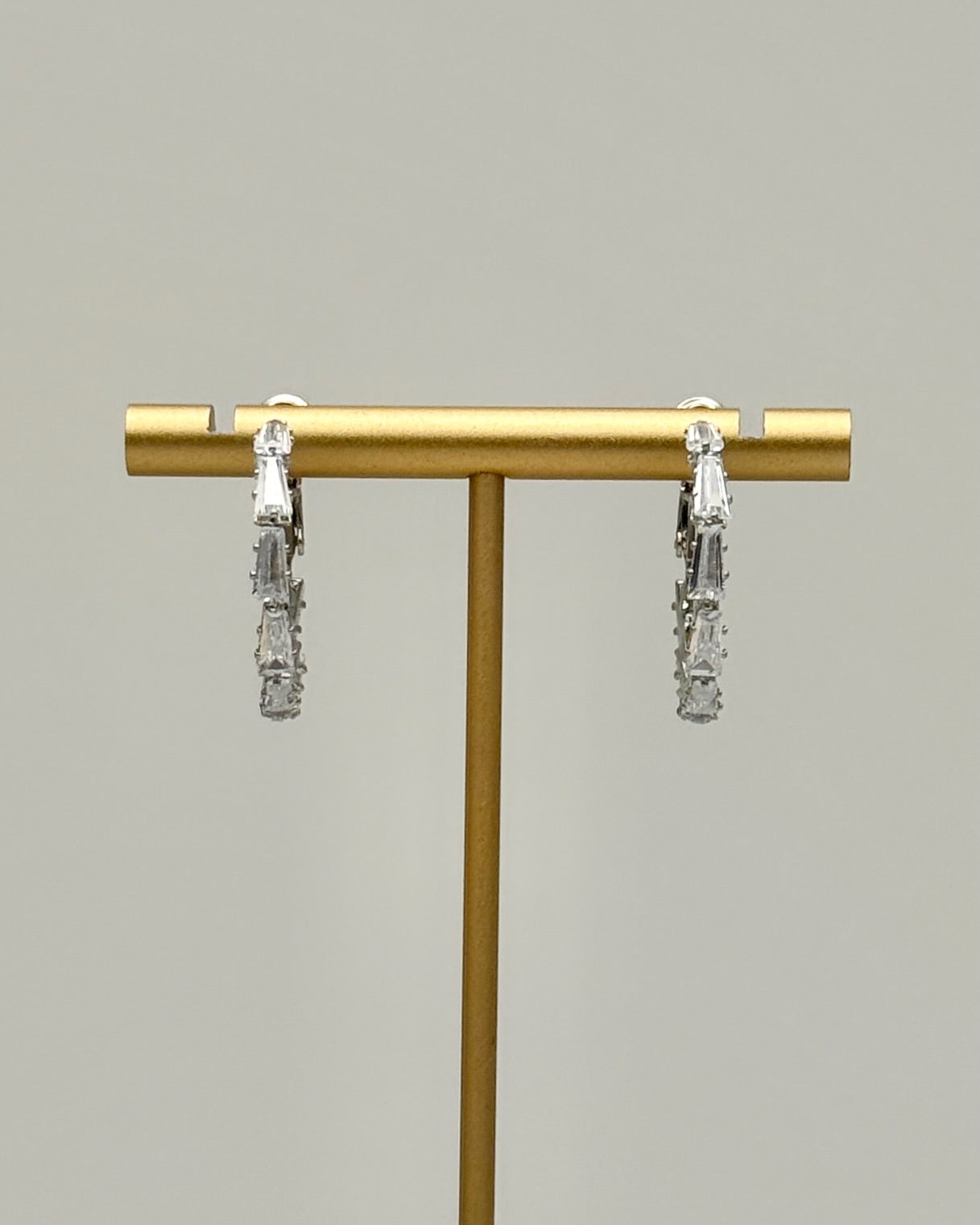 Everyday Huggie Hoop Earrings - Silver / Clear