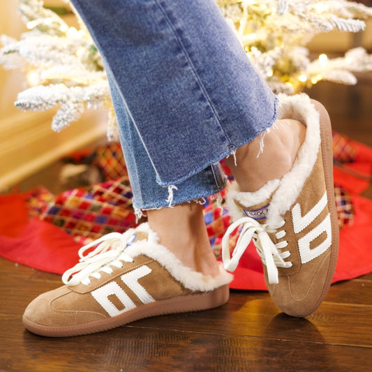 Back 70 Easter Fluff Slide - Tobacco/ White