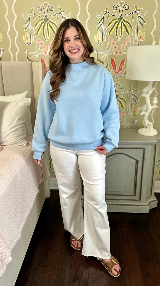 Ava Sweatshirt - Baby Blue