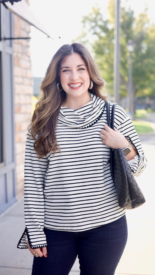 Taylor Pullover - Ivory