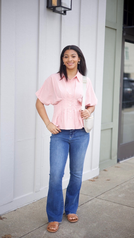 Becca Searsucker Top - Coral