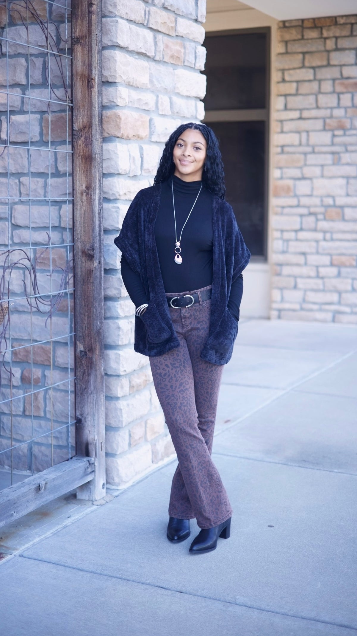 Vivian Cardigan - Black