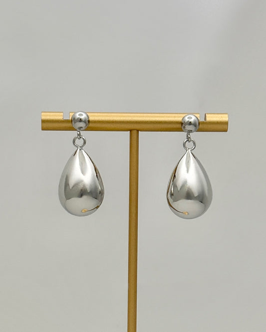Light Silver Puff Tear Drop Earrings