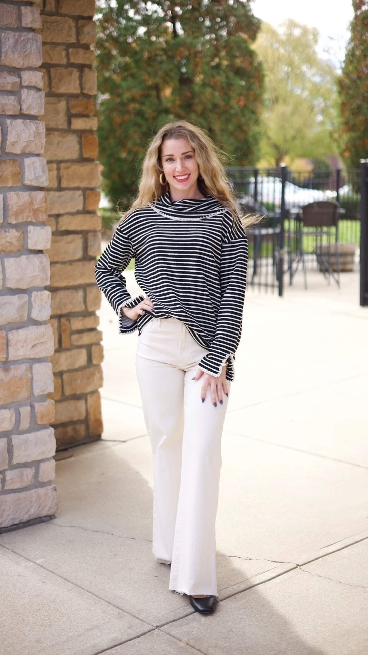 Taylor Pullover - Black