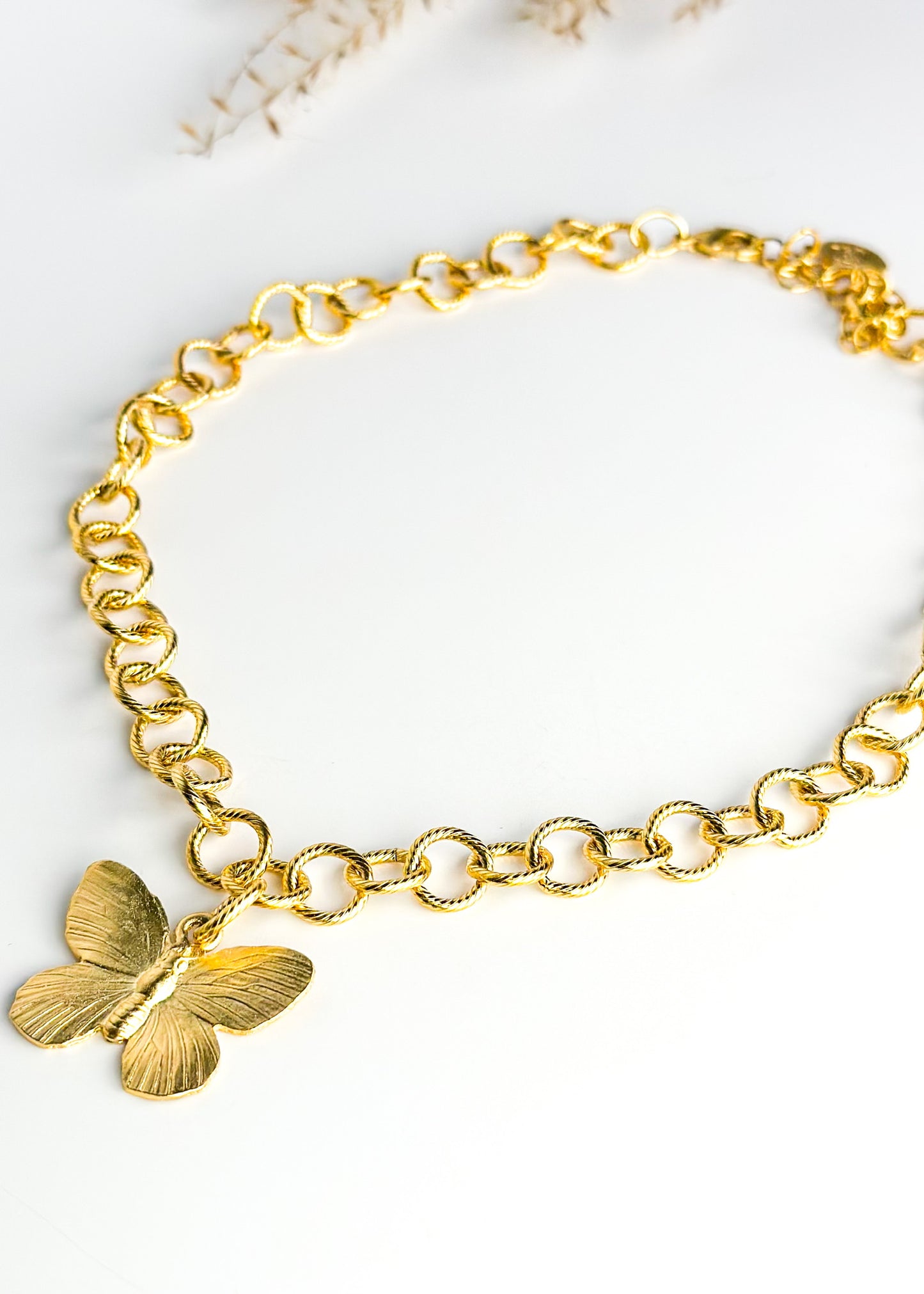Susan Shaw Butterfly Gold Chain Link Necklace