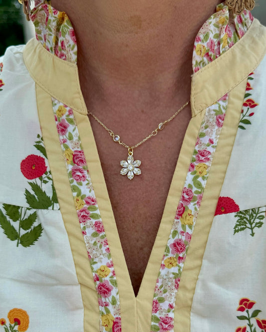 Dainty Crystal Flower Necklace