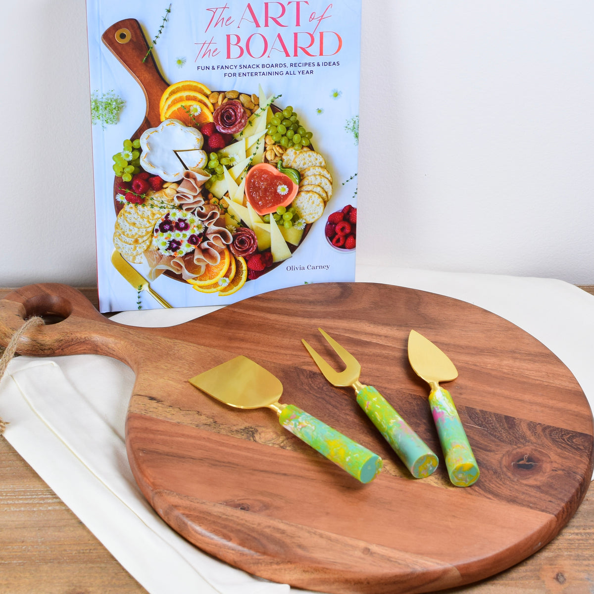 Round Wood Chopping Board-Large