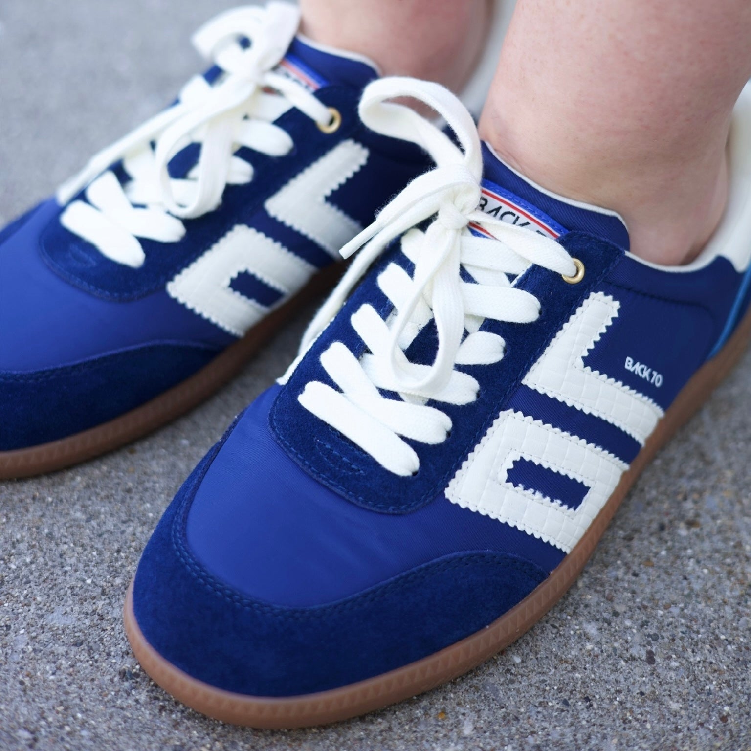 Back 70 Ghost - Blue Sky Milk – Tunie's Boutique